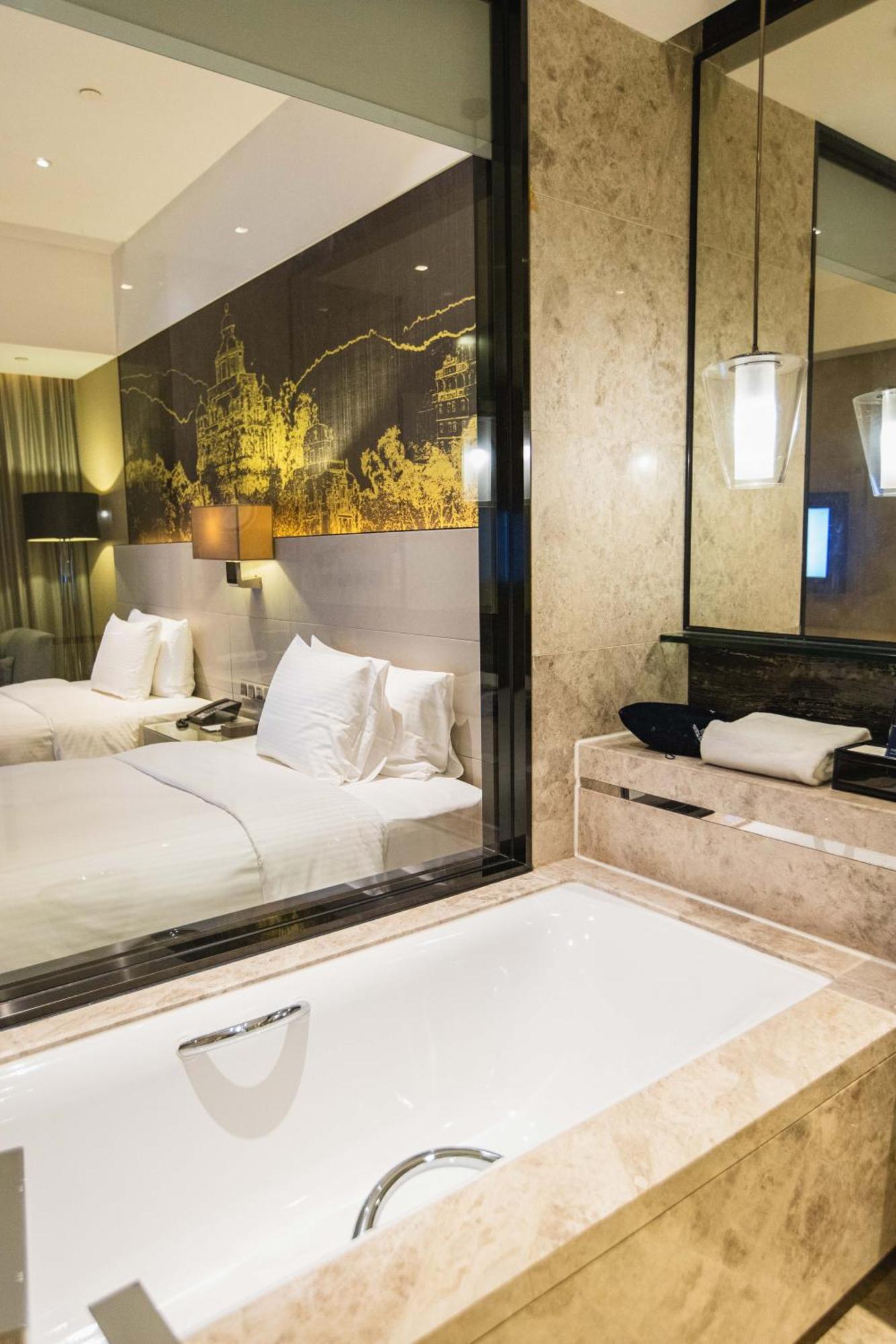 Hotel Wanda Realm Jiangmen Zewnętrze zdjęcie