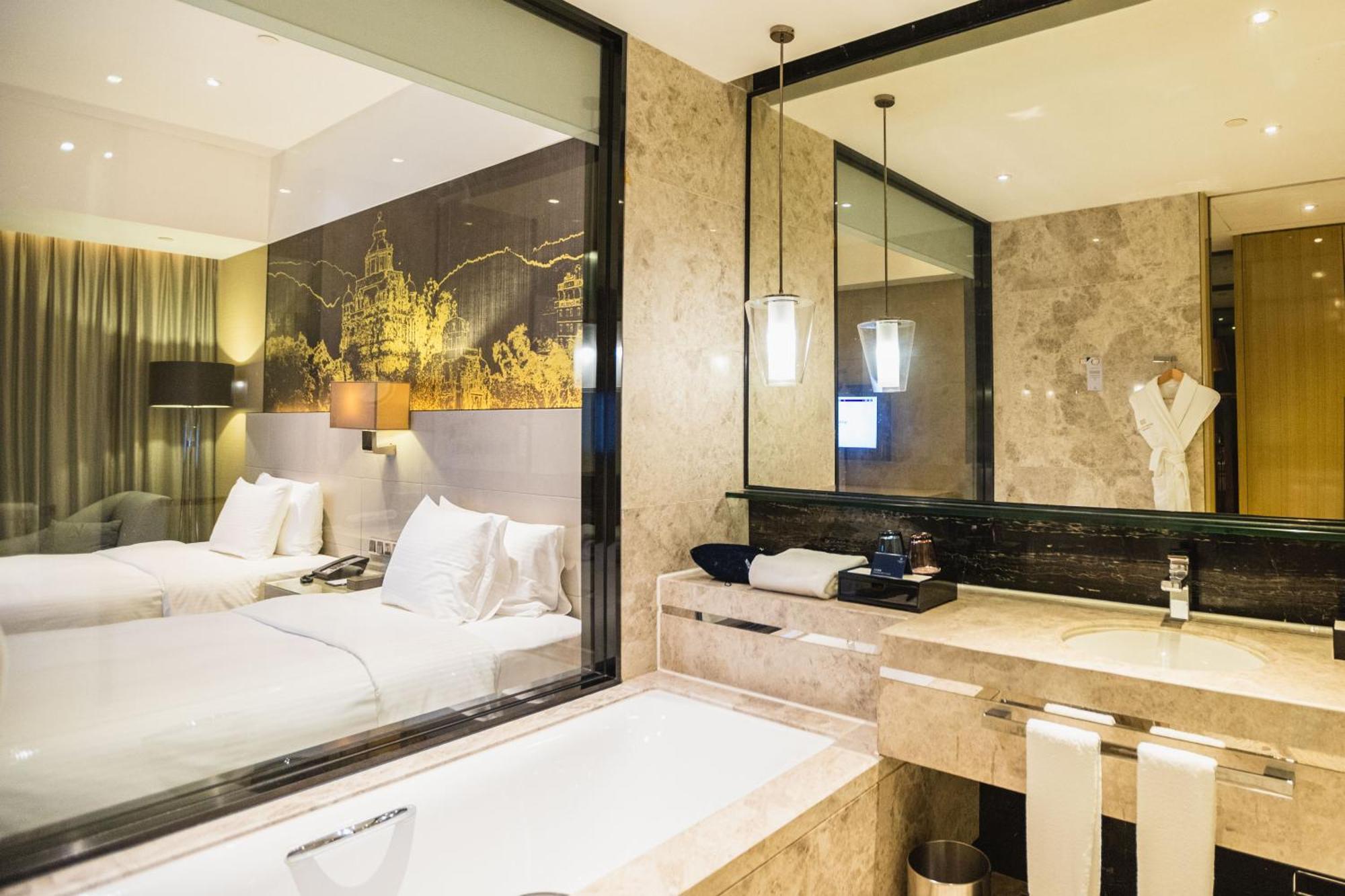 Hotel Wanda Realm Jiangmen Zewnętrze zdjęcie