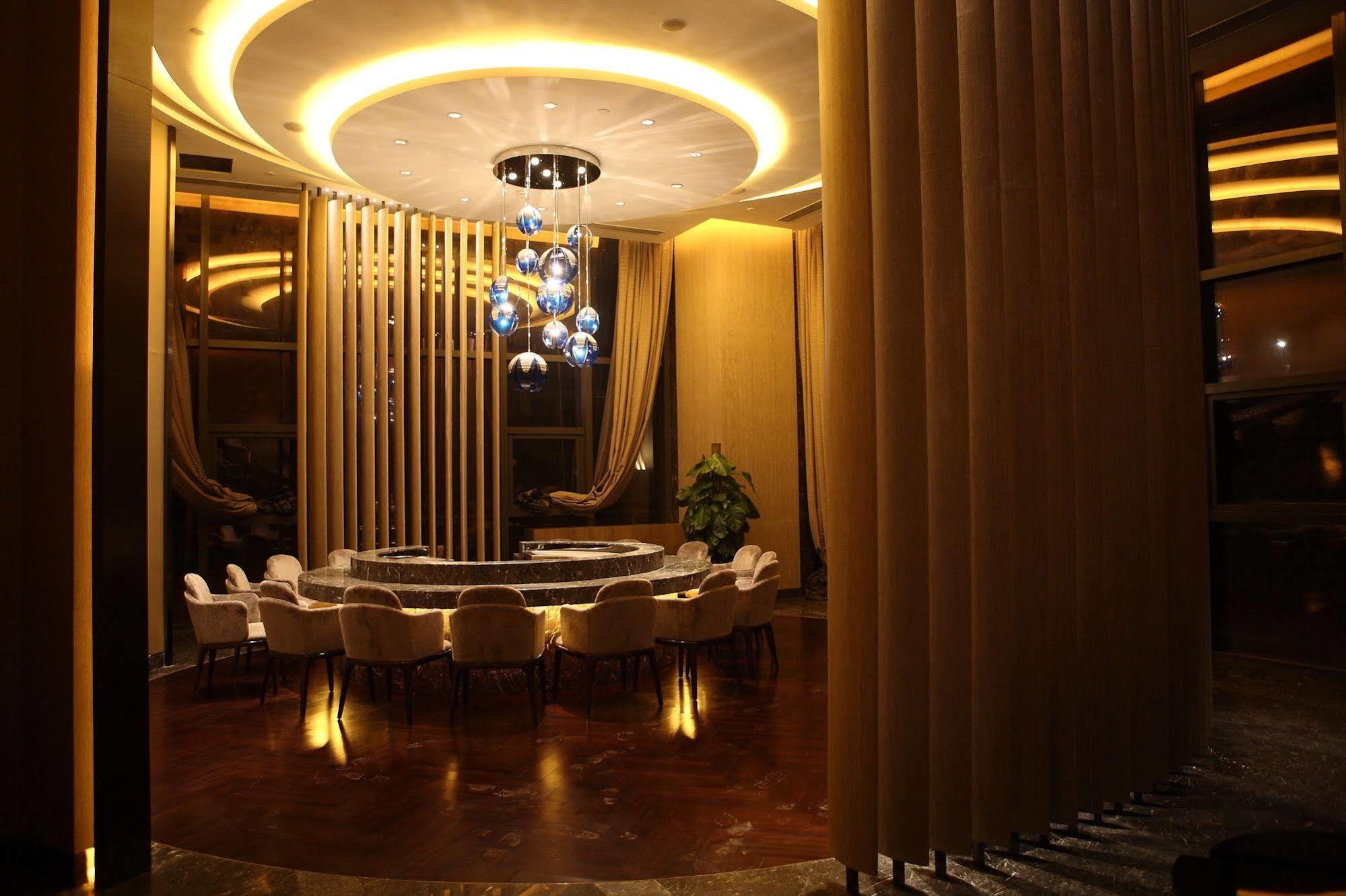 Hotel Wanda Realm Jiangmen Zewnętrze zdjęcie